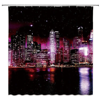 Badeforhæng med byens lys om natten