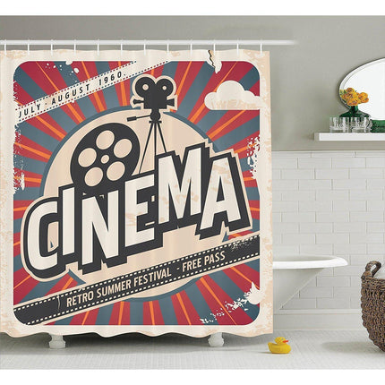 Badeforhæng med retro biograf plakat